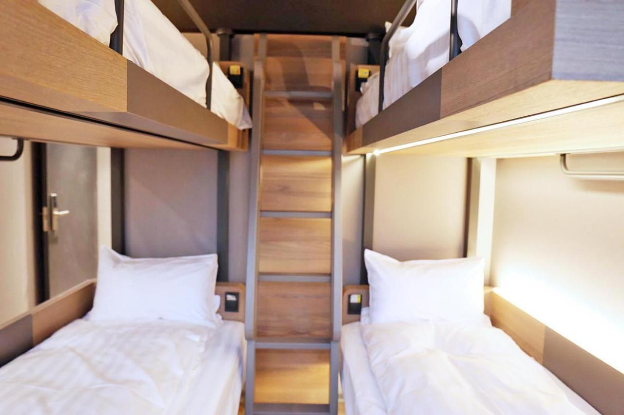 Kiwi Share Hotel Zhongli Exteriör bild